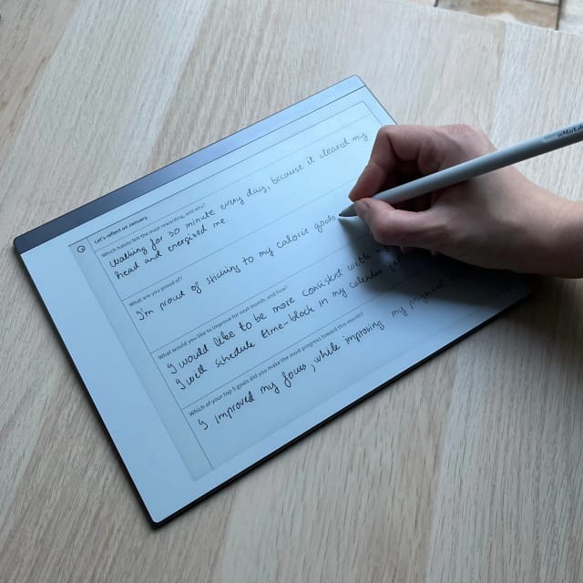FLOW Tracker goals and rewards pages